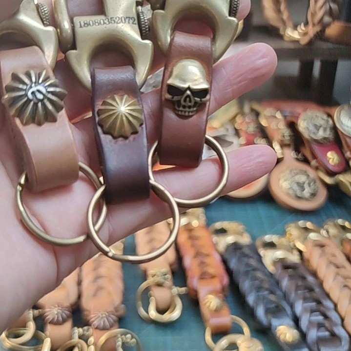 铜铁合金类骷髅头钥匙扣