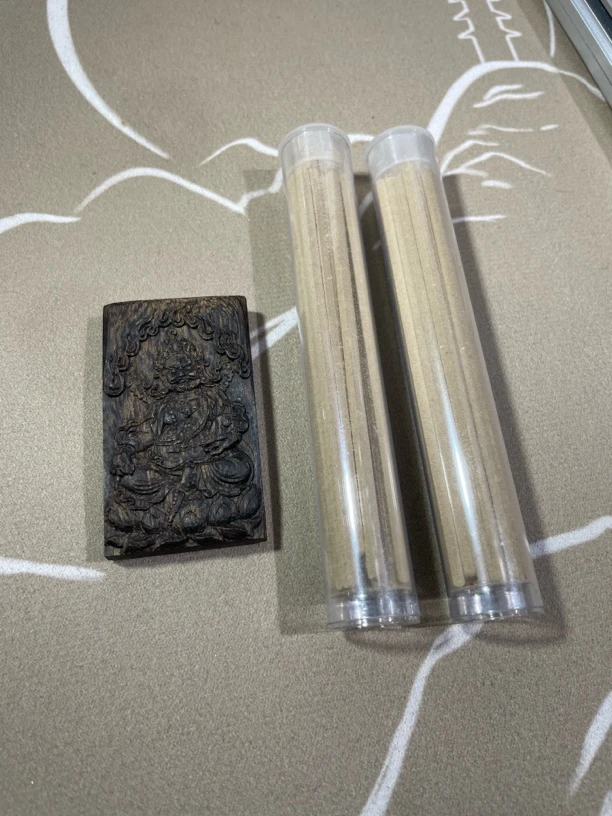 文莱黑棋沉水黄财神10.8克老料线香