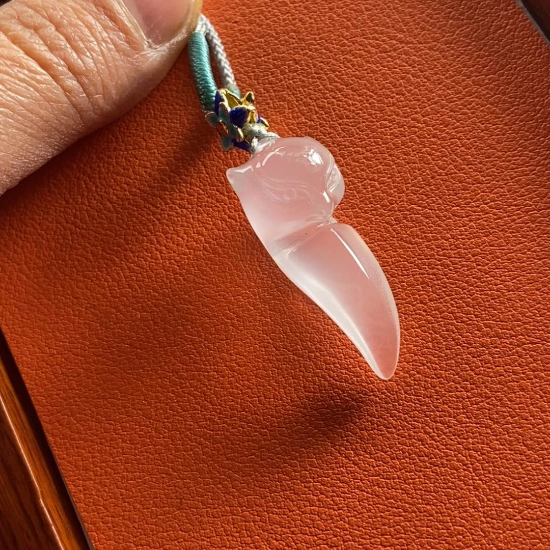 石英质玉颈饰未镶嵌