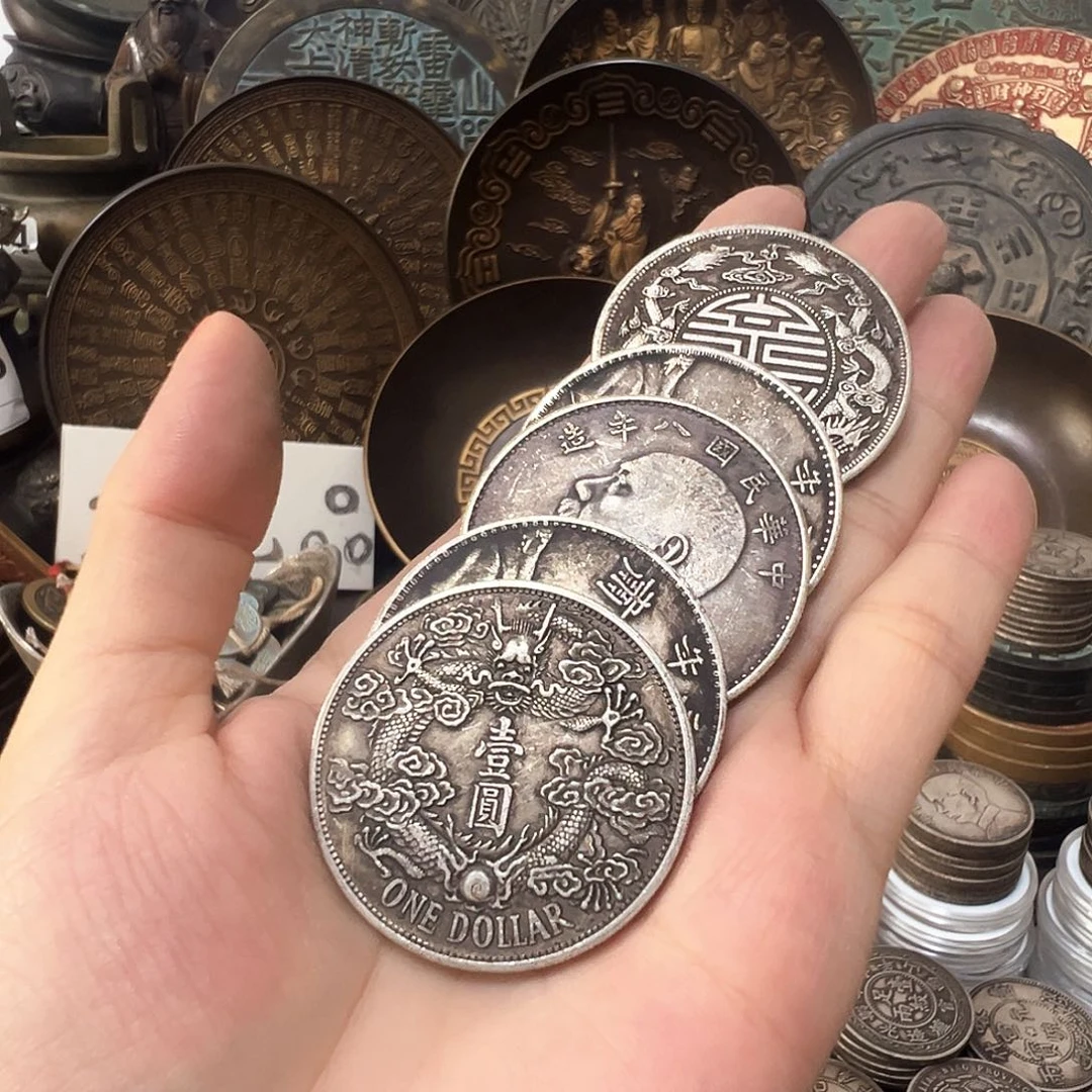 金属复古风格摆件