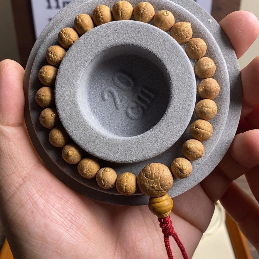 路***哥吊坠龙脊菩提凤眼666888