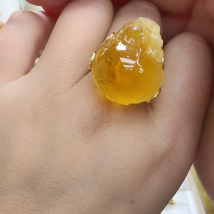 琥珀未镶嵌珠宝奇石