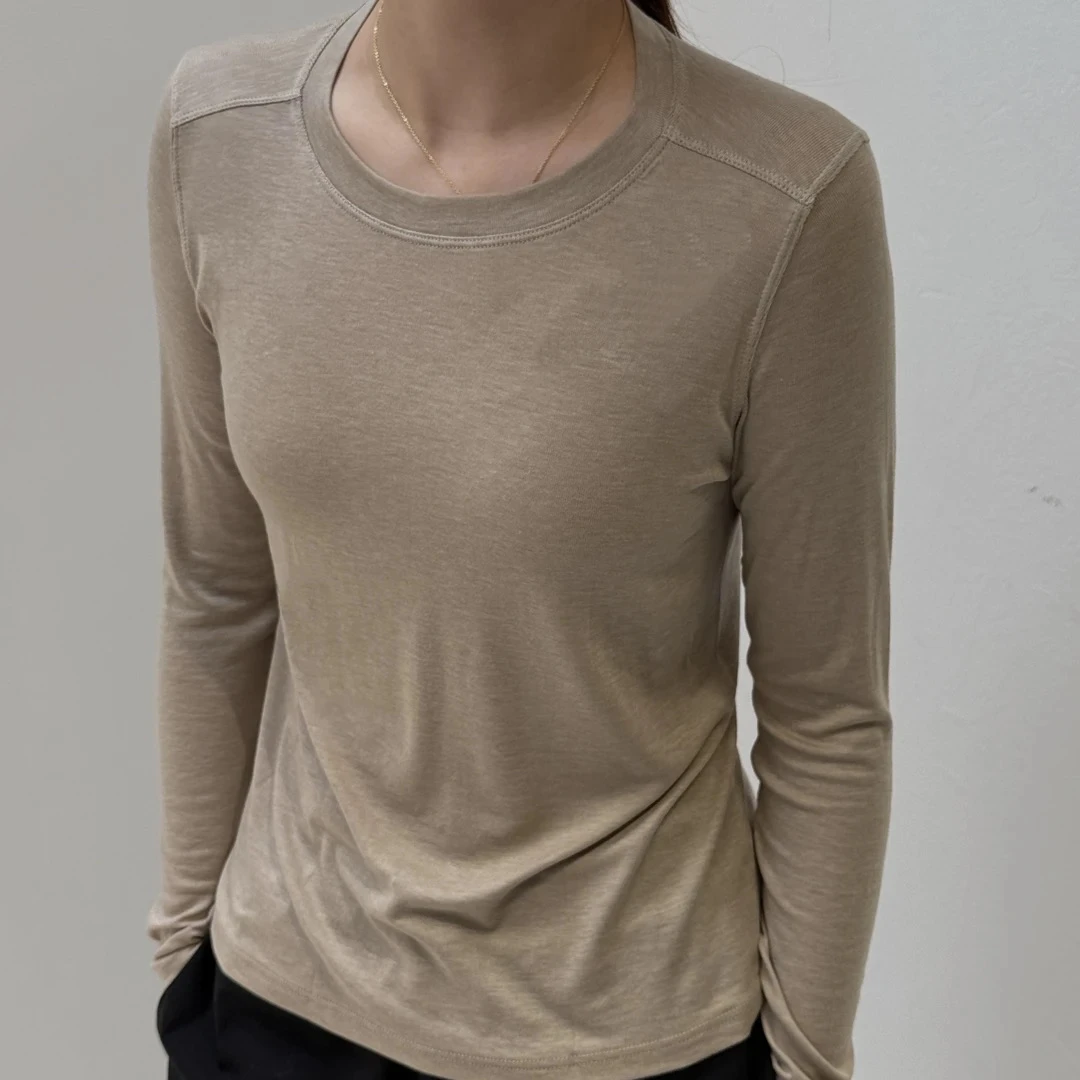 Y特特特  修身长款打底T