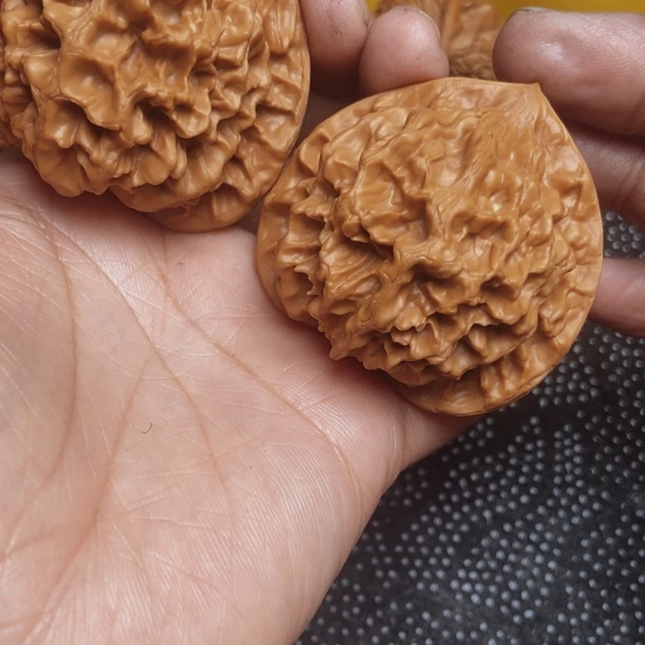 文玩核桃吊坠文玩37