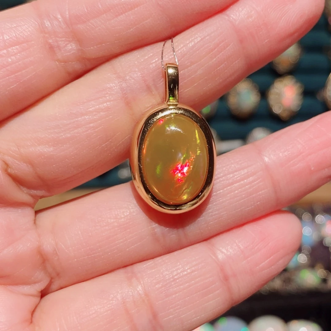 欧泊欧泊吊坠银S925镶嵌