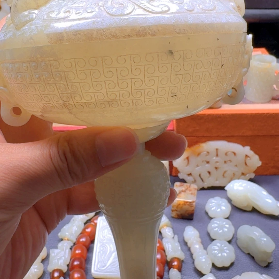 【闪购商品】和田玉未镶嵌车挂用****1