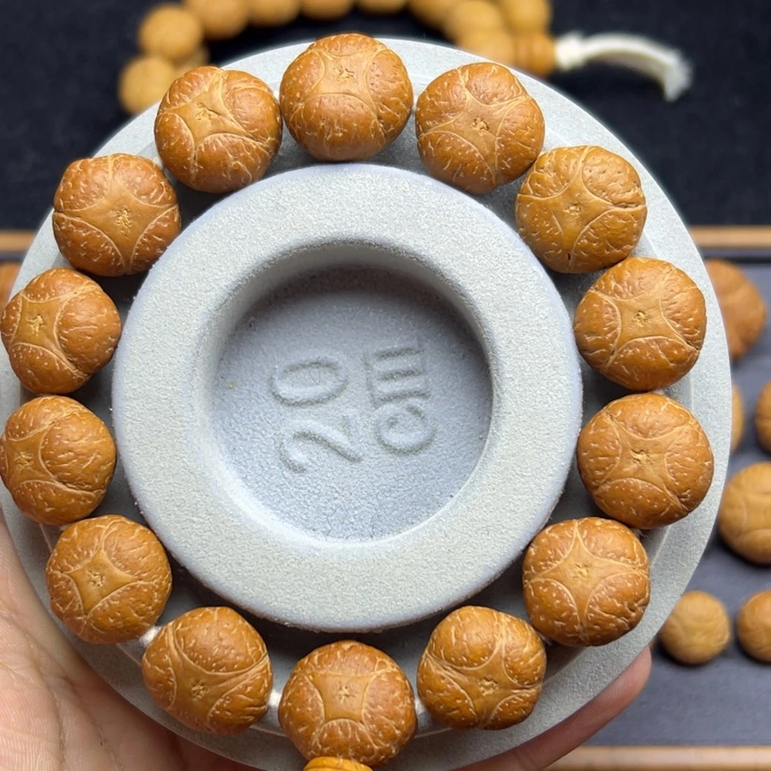 吴***爷手串凤眼菩提18麒麟眼单圈