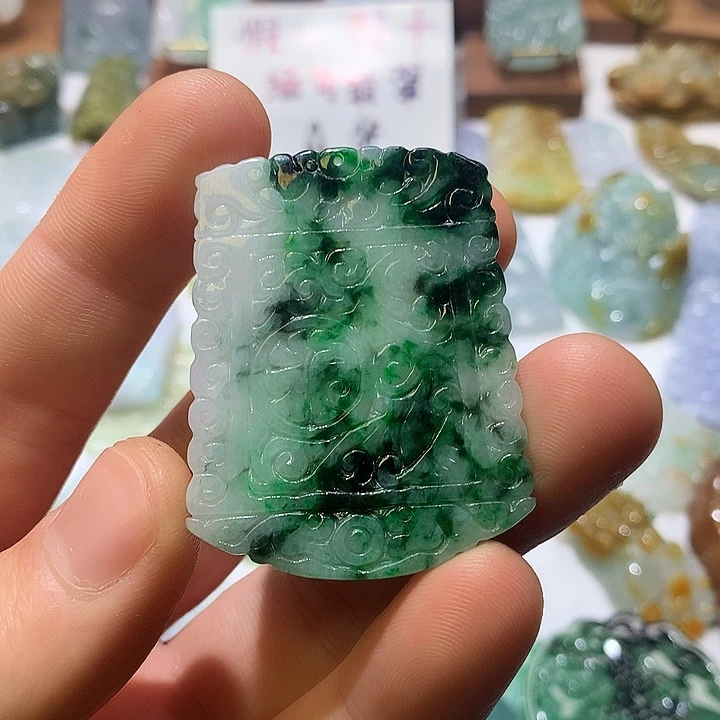 翡翠吊坠(不含链)未镶嵌