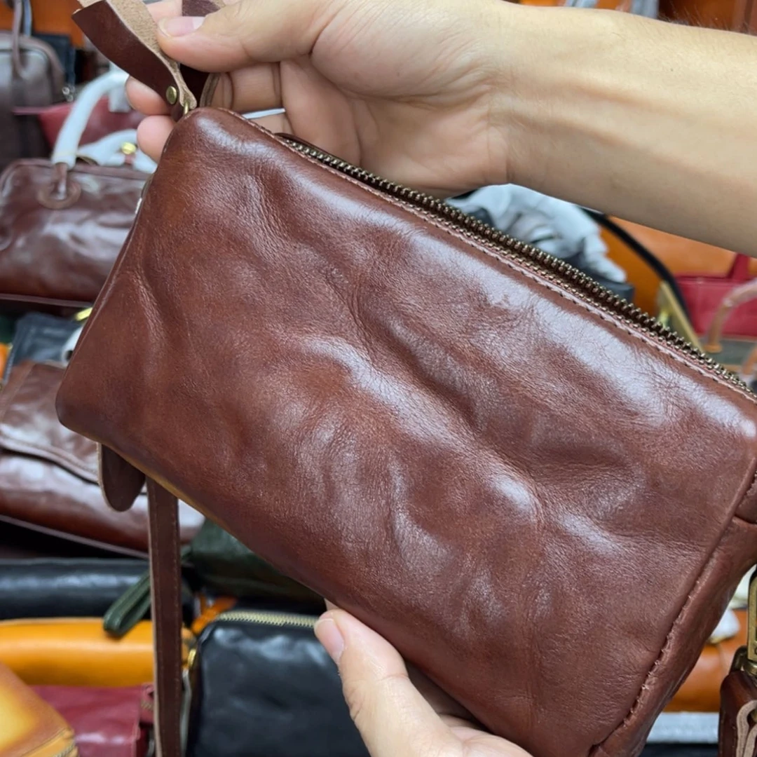 【闪购商品】牛皮斜挎包