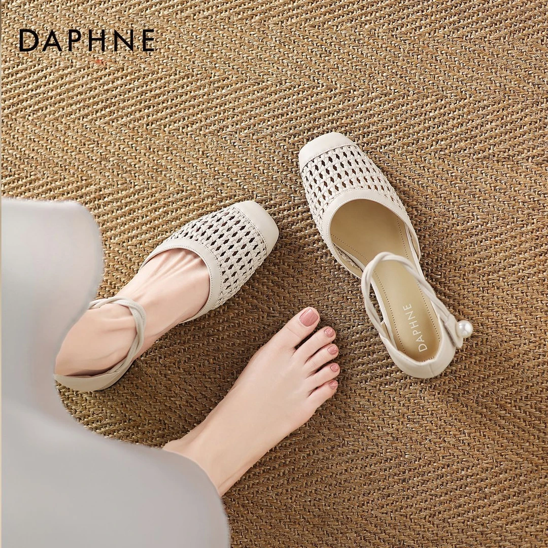 达芙妮包头凉鞋女夏季2026新镂空编织玛丽珍女鞋透气粗跟单鞋百搭