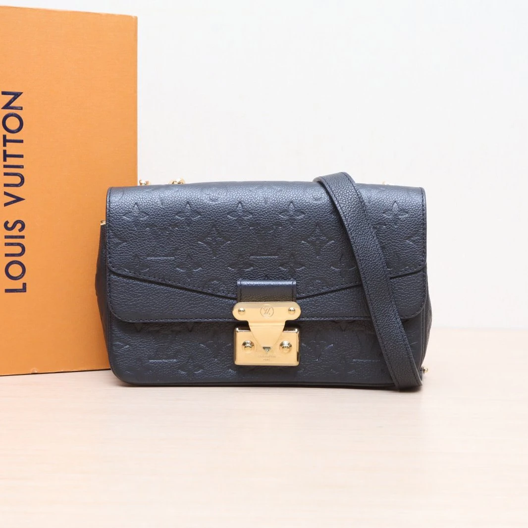 99新 LouisVuitton/路易威登 小花攀攀 邮差包 黑色 金扣 芯片