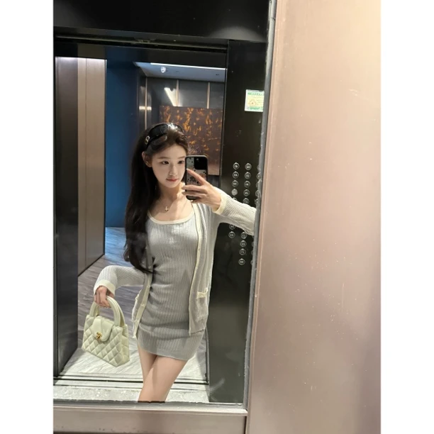 【Meng服饰】气质韩版白月光穿搭灰蓝色长袖针织开衫吊带包臀连衣裙