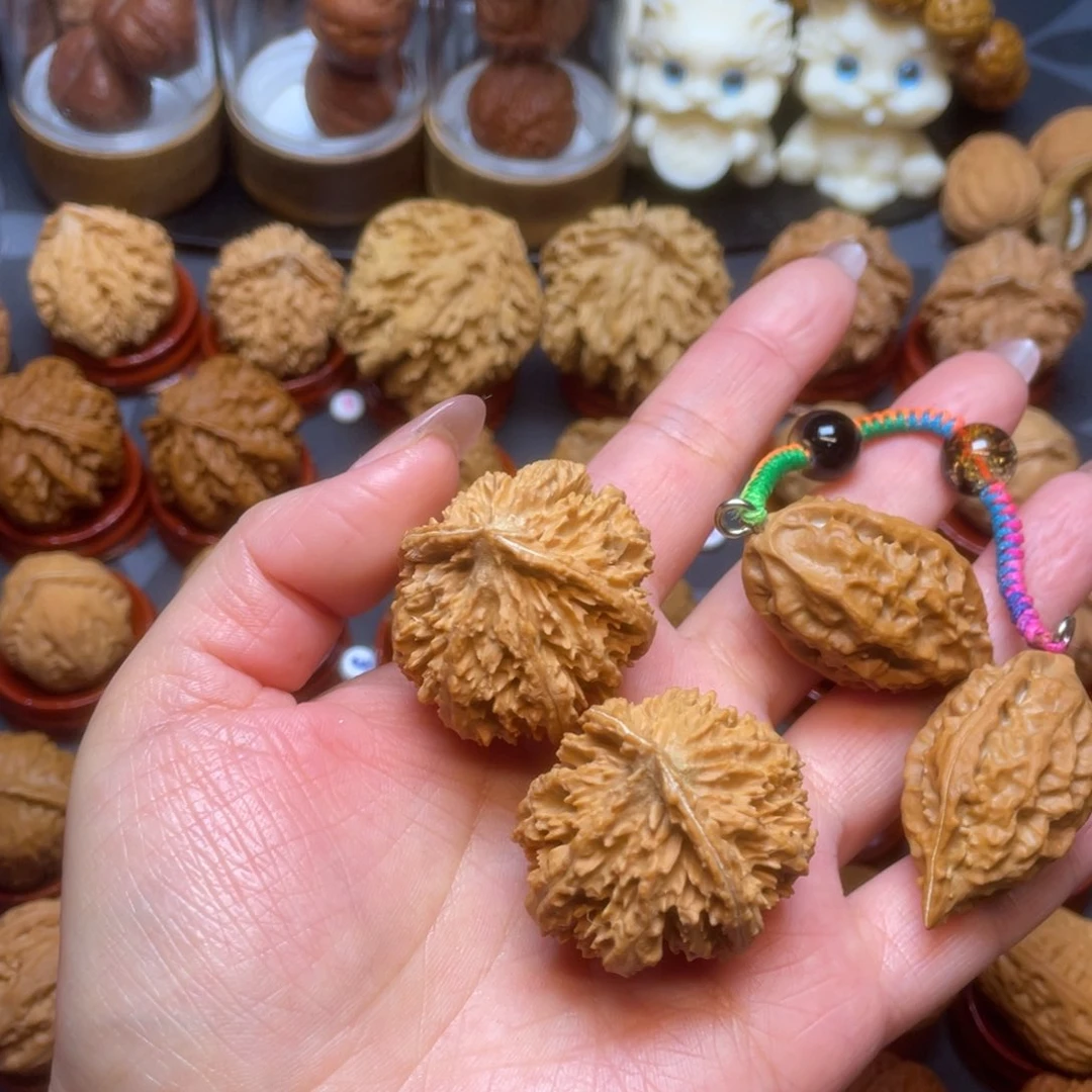 文玩核桃把件Z***森满天星