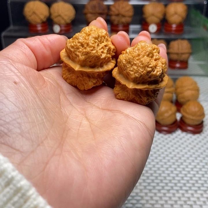 文玩核桃把件10金麒麟