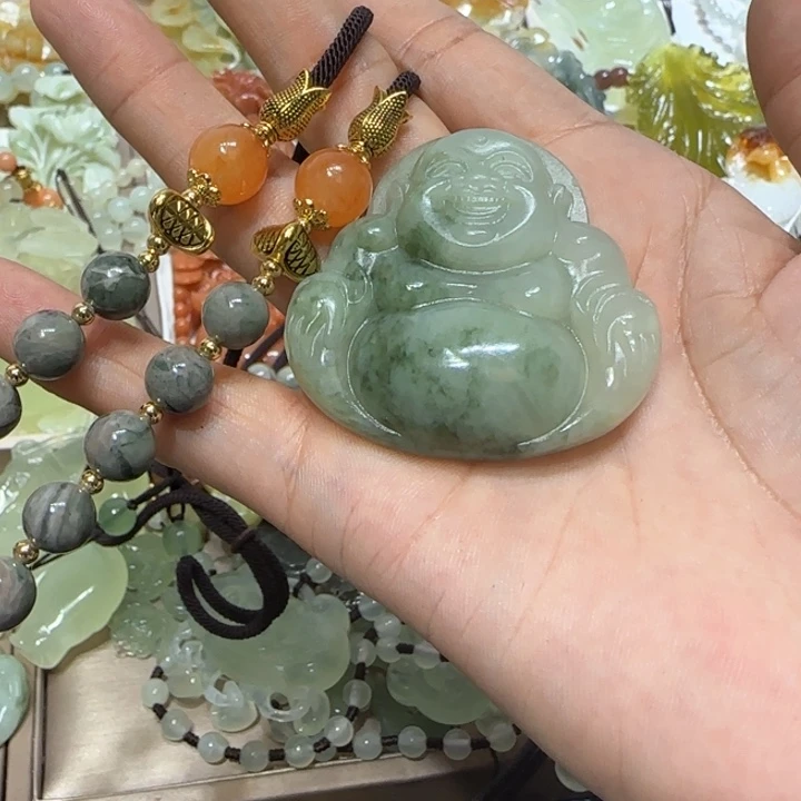 蛇纹石玉吊坠未镶嵌