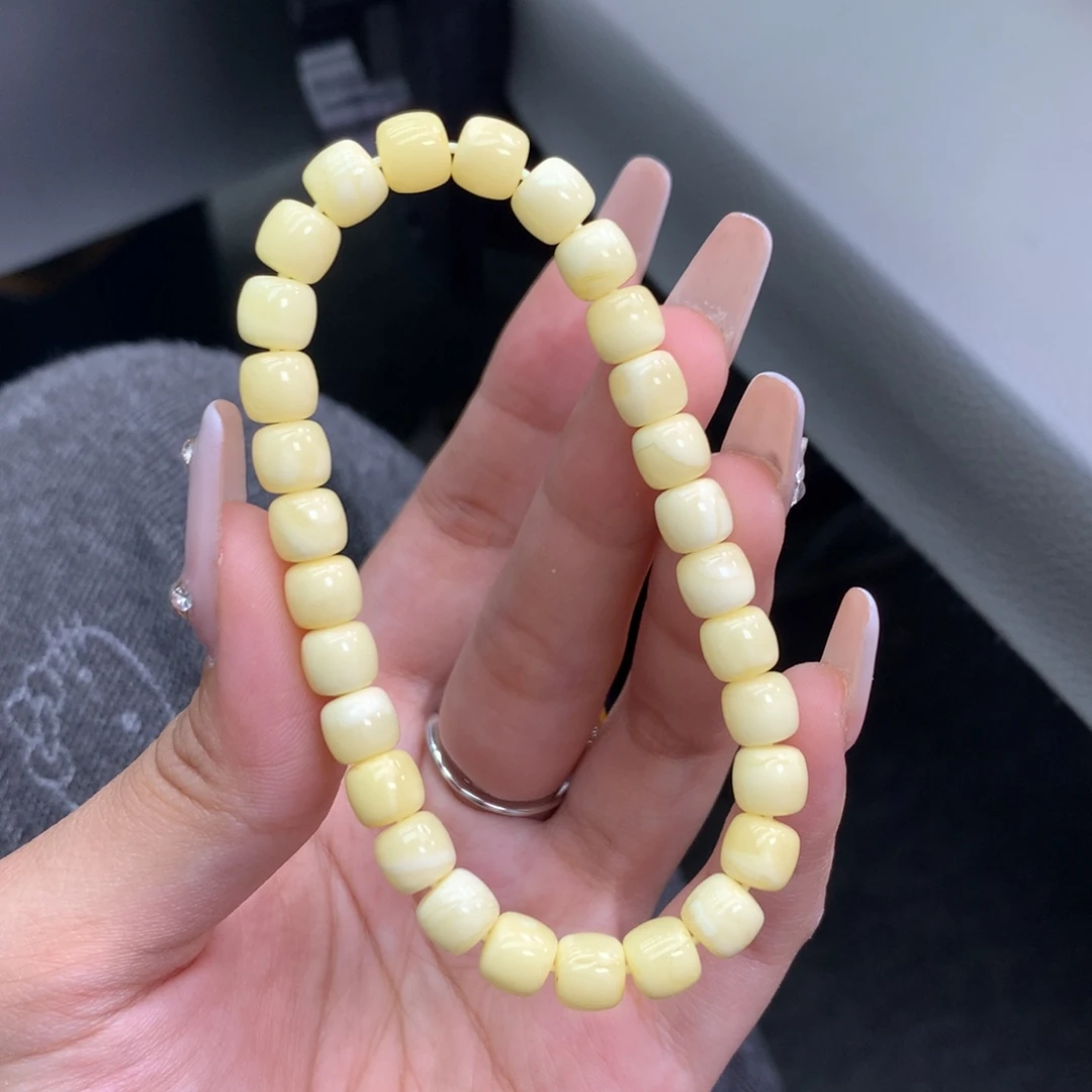 琥珀未镶嵌珠宝奇石7