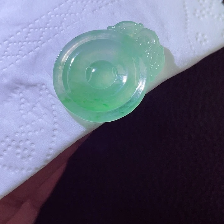 颈饰18K金镶嵌翡翠翡翠