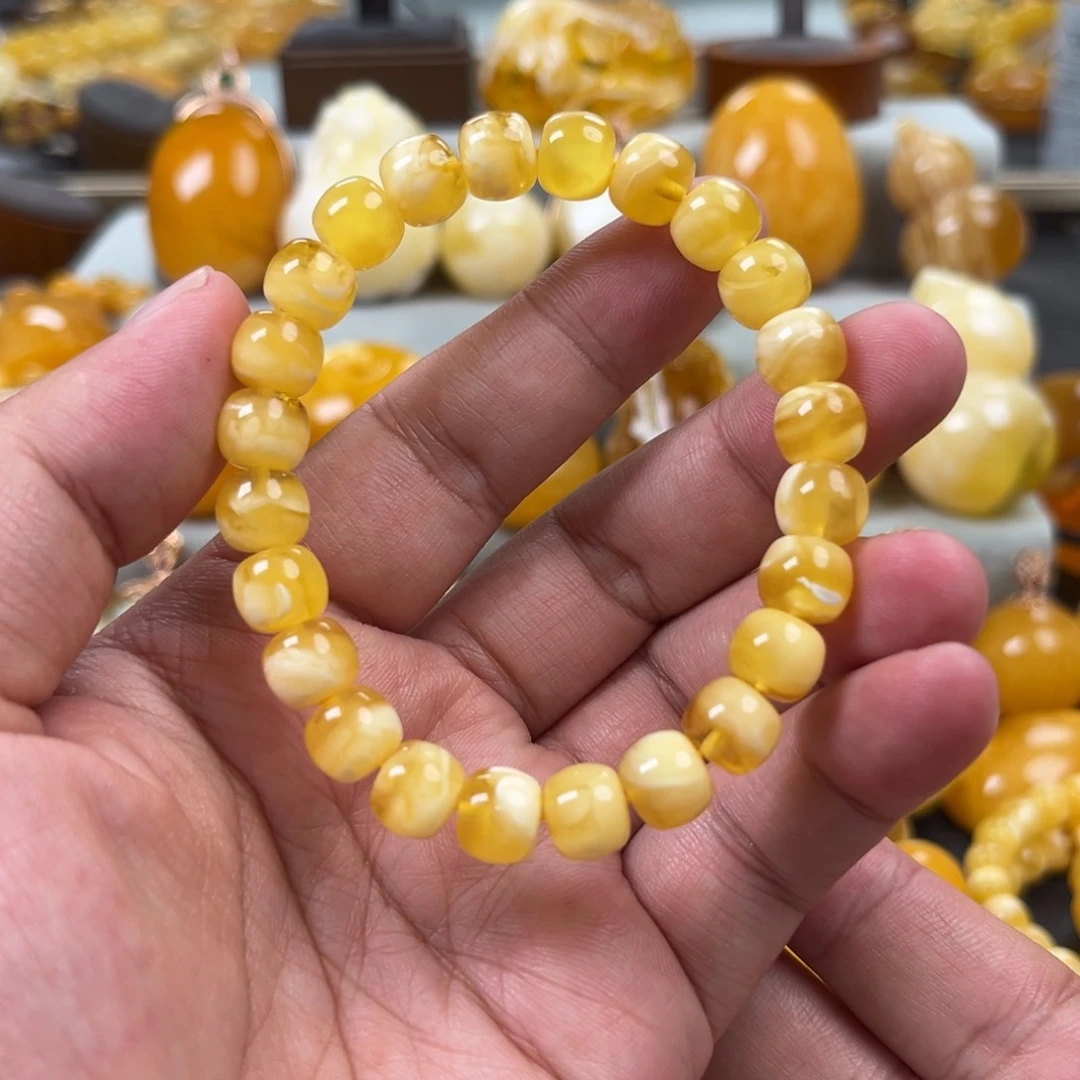 蜜蜡未镶嵌珠宝奇石