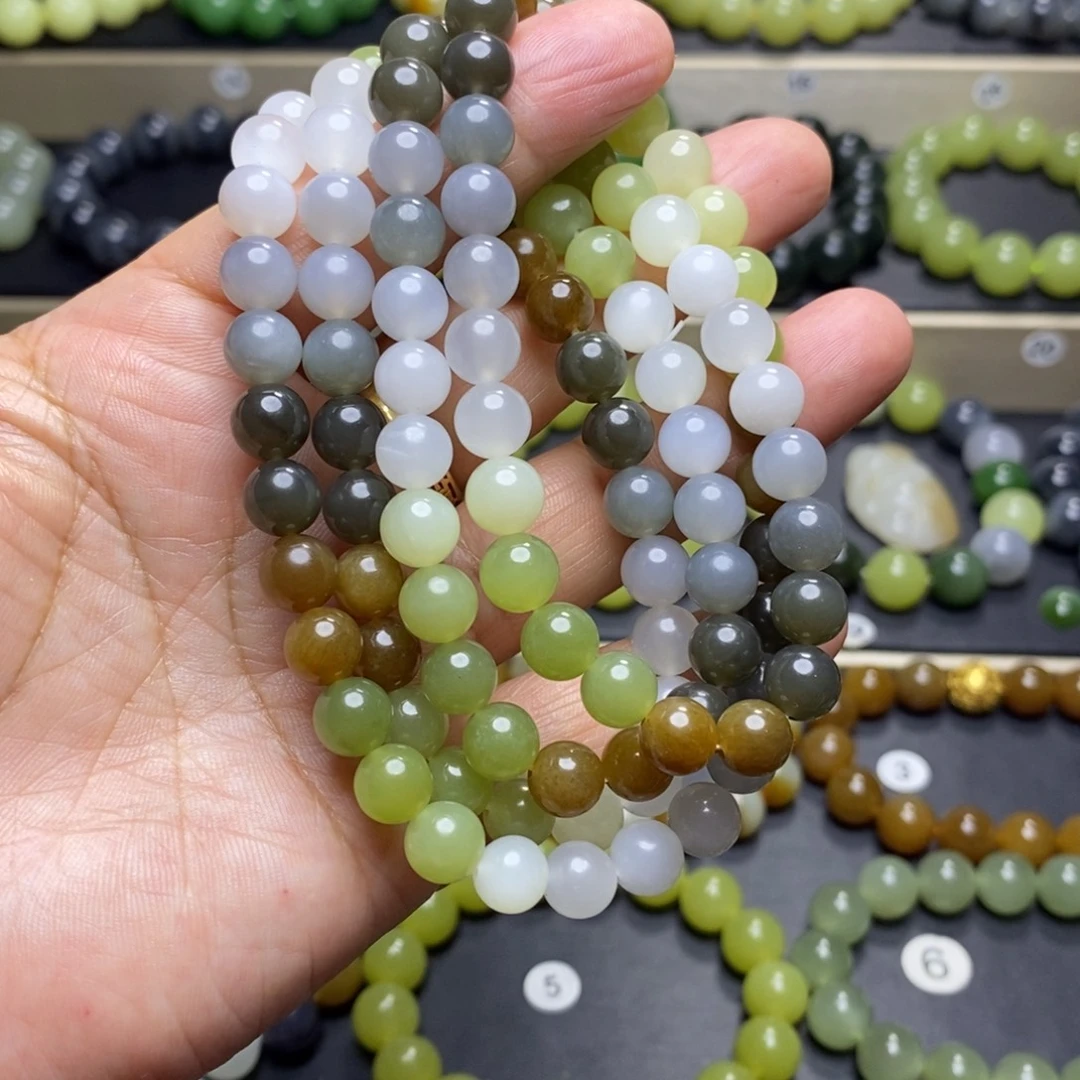 和田玉未镶嵌手串