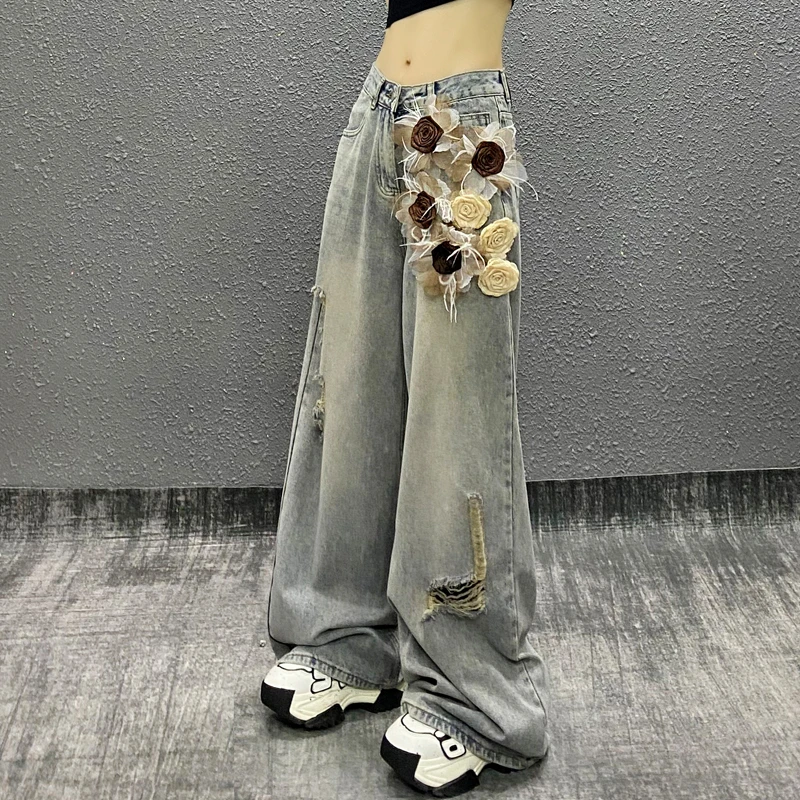花朵装饰破洞做旧休闲牛仔裤女夏新款高腰宽松显瘦百搭直筒阔腿裤