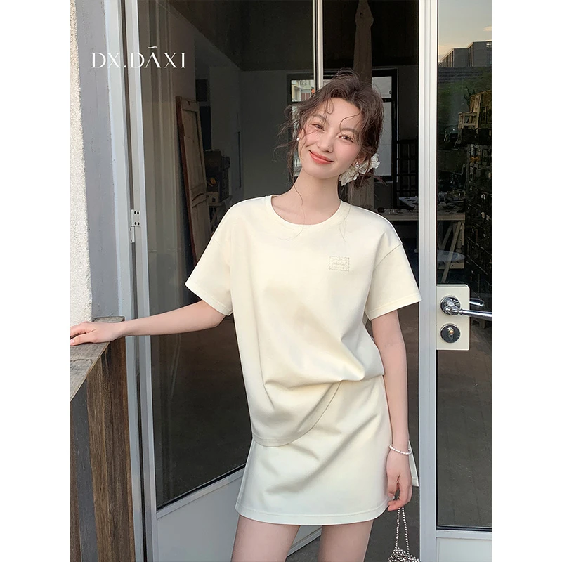 代大喜【诺丁山白桥】卫衣套装女2025新款爆款洋气短袖短裙两件套