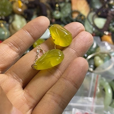 岫玉银S925镶嵌耳坠一对