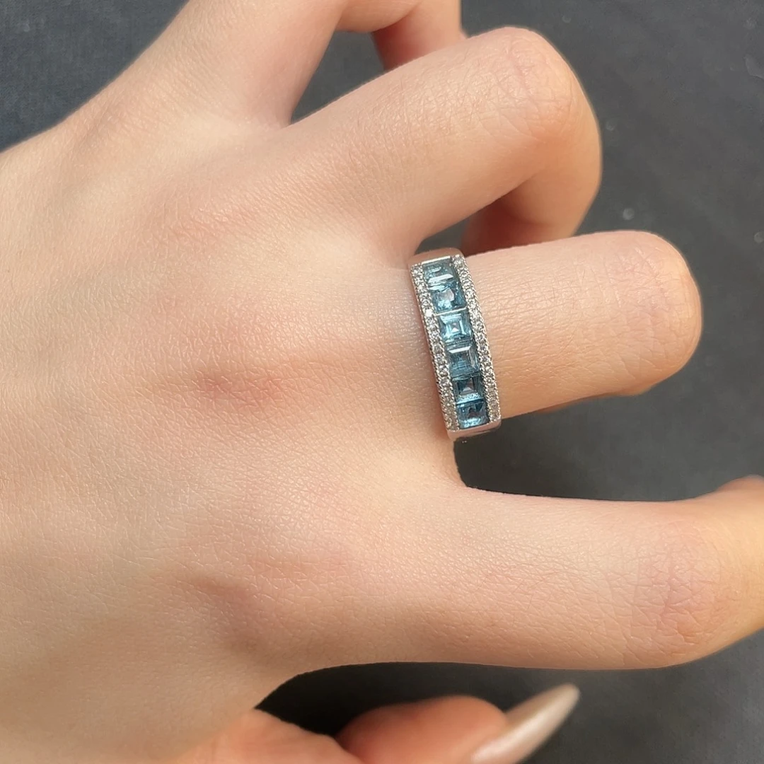 银S925镶嵌托帕石戒指个性款魔鬼蓝宽戒臂