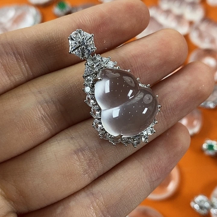 石英质玉银S925镀金镶嵌颈饰