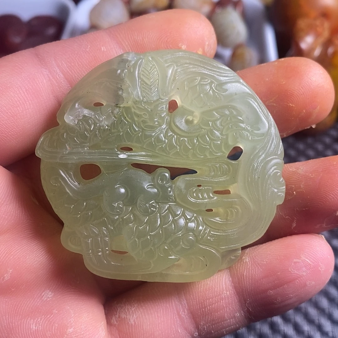 蛇纹石玉合金颈饰