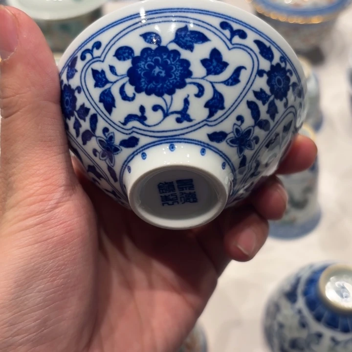 景德镇陶瓷杯子的