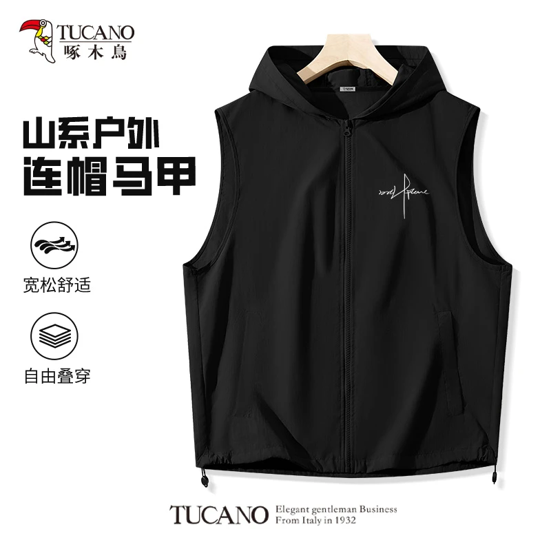 啄木鸟机能工装马甲男士2025新款可叠穿带帽背心夏季耐磨黑色坎肩