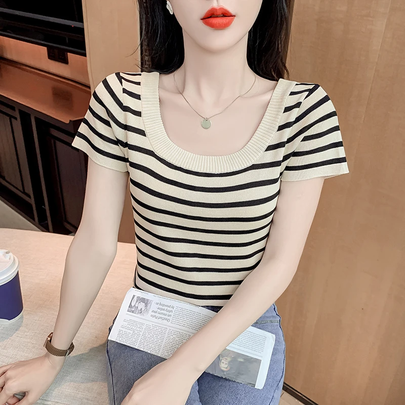 现货-法式锁骨方领上衣2025新款夏季条纹t恤女短袖设计感针织衫