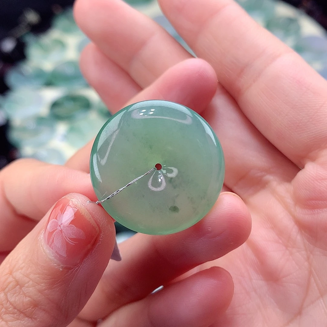 翡翠颈饰未镶嵌56尺寸25.2/5.6