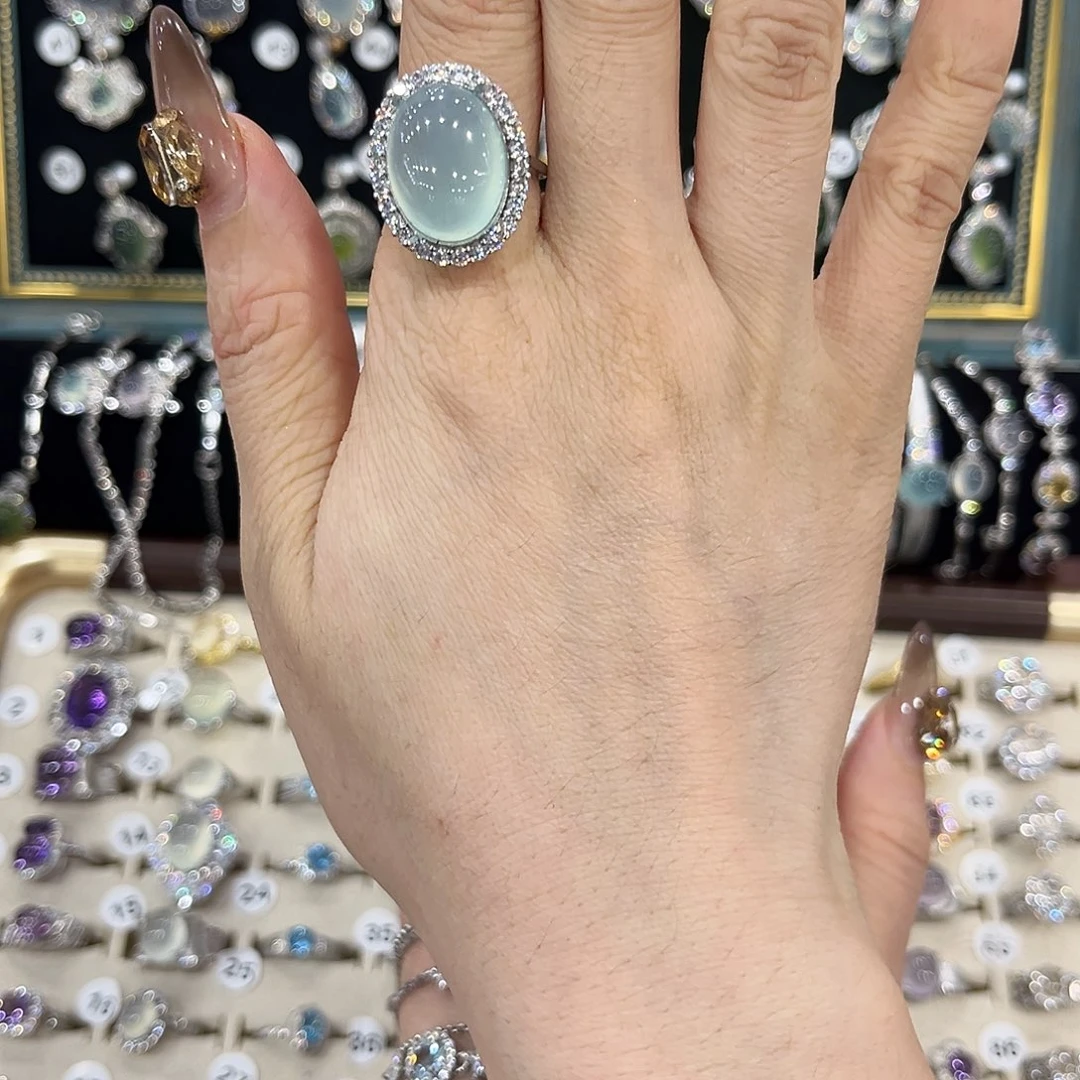 小***呀蛇纹石玉银S925镶嵌颈饰