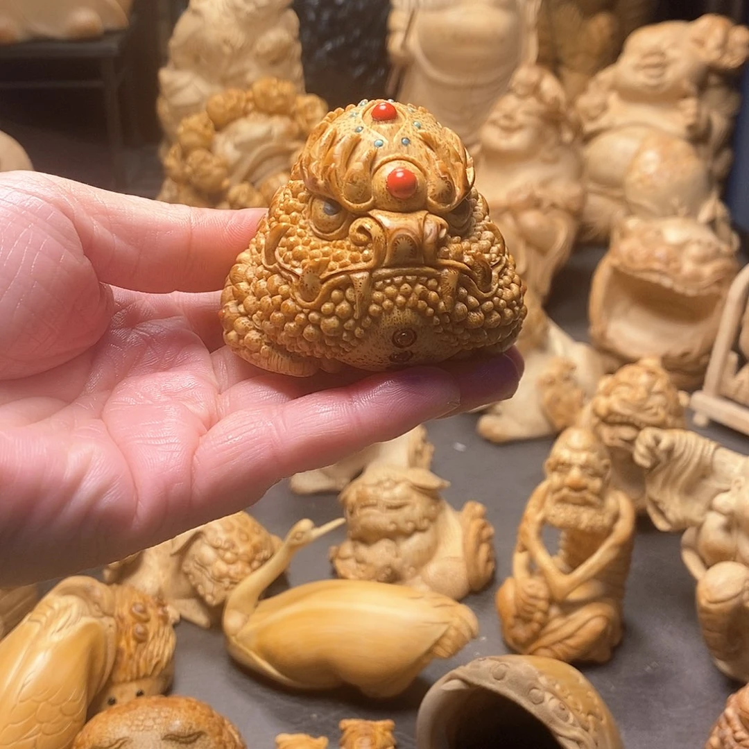 竹?**?竹根雕龙蟾手把件