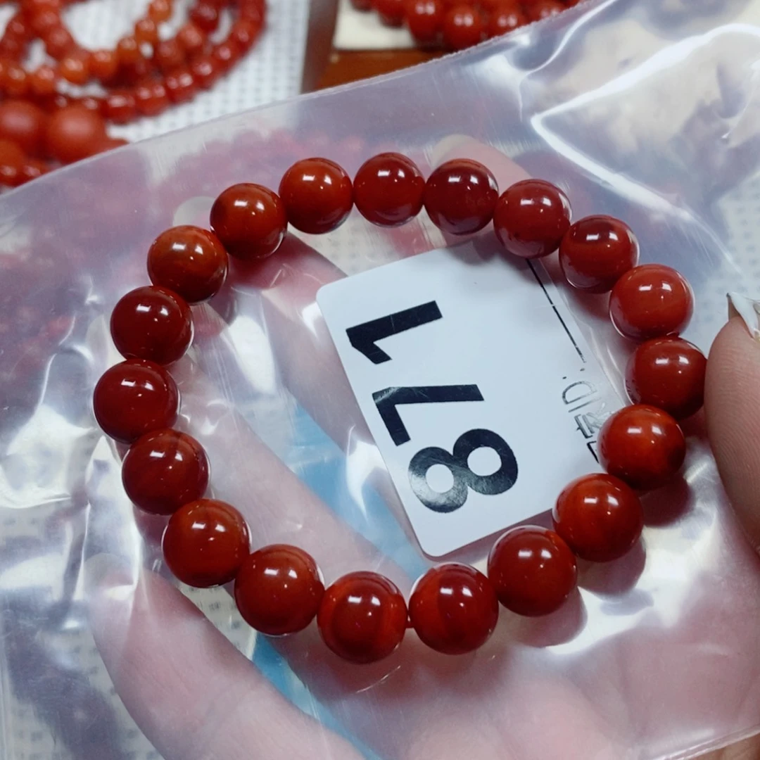 南红玛瑙手串未镶嵌卡10