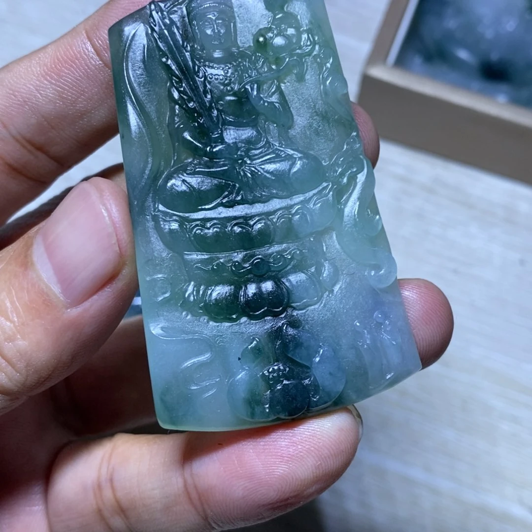 定制翡翠未镶嵌毛货