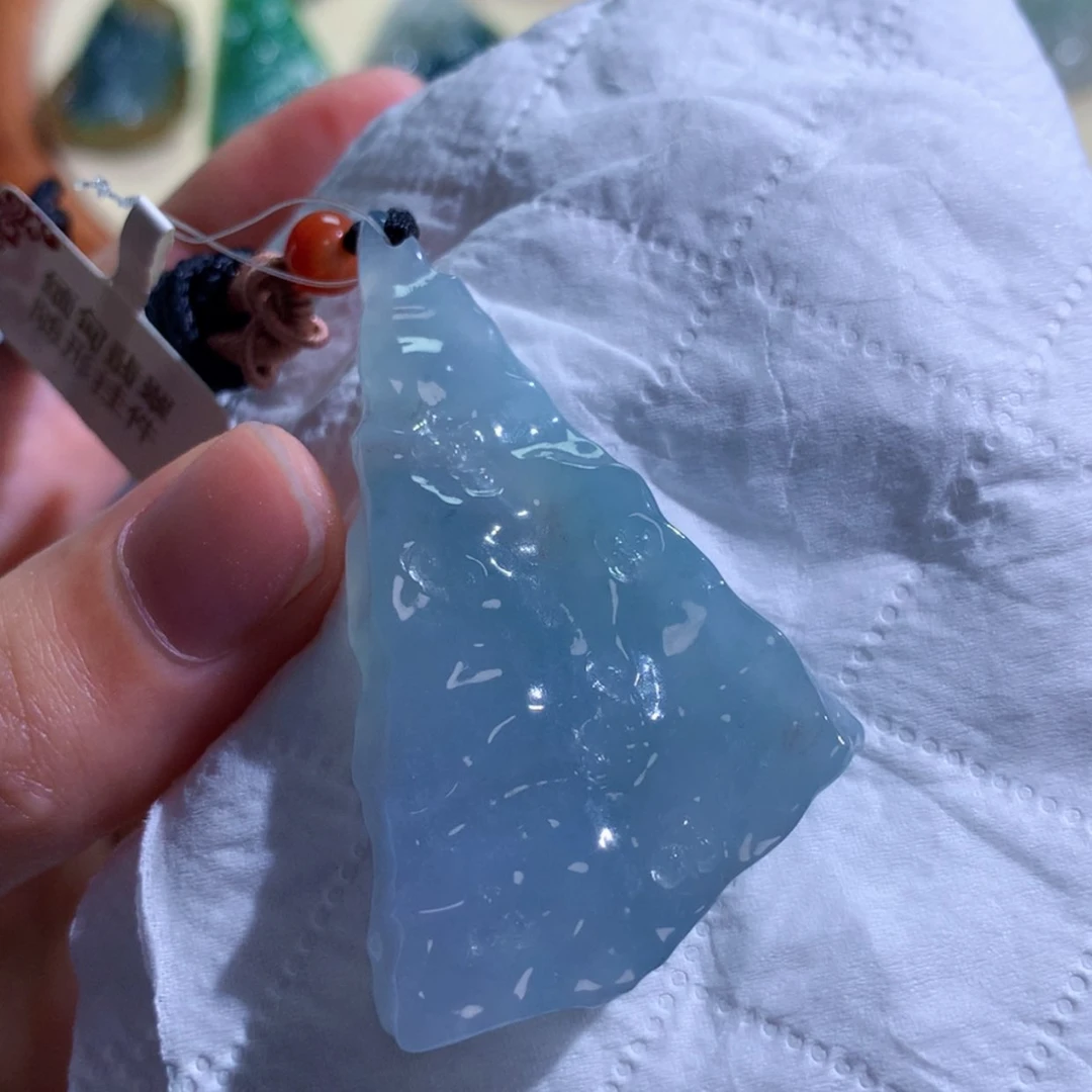 【闪购商品】翡翠未镶嵌吊坠(不含链) 5737