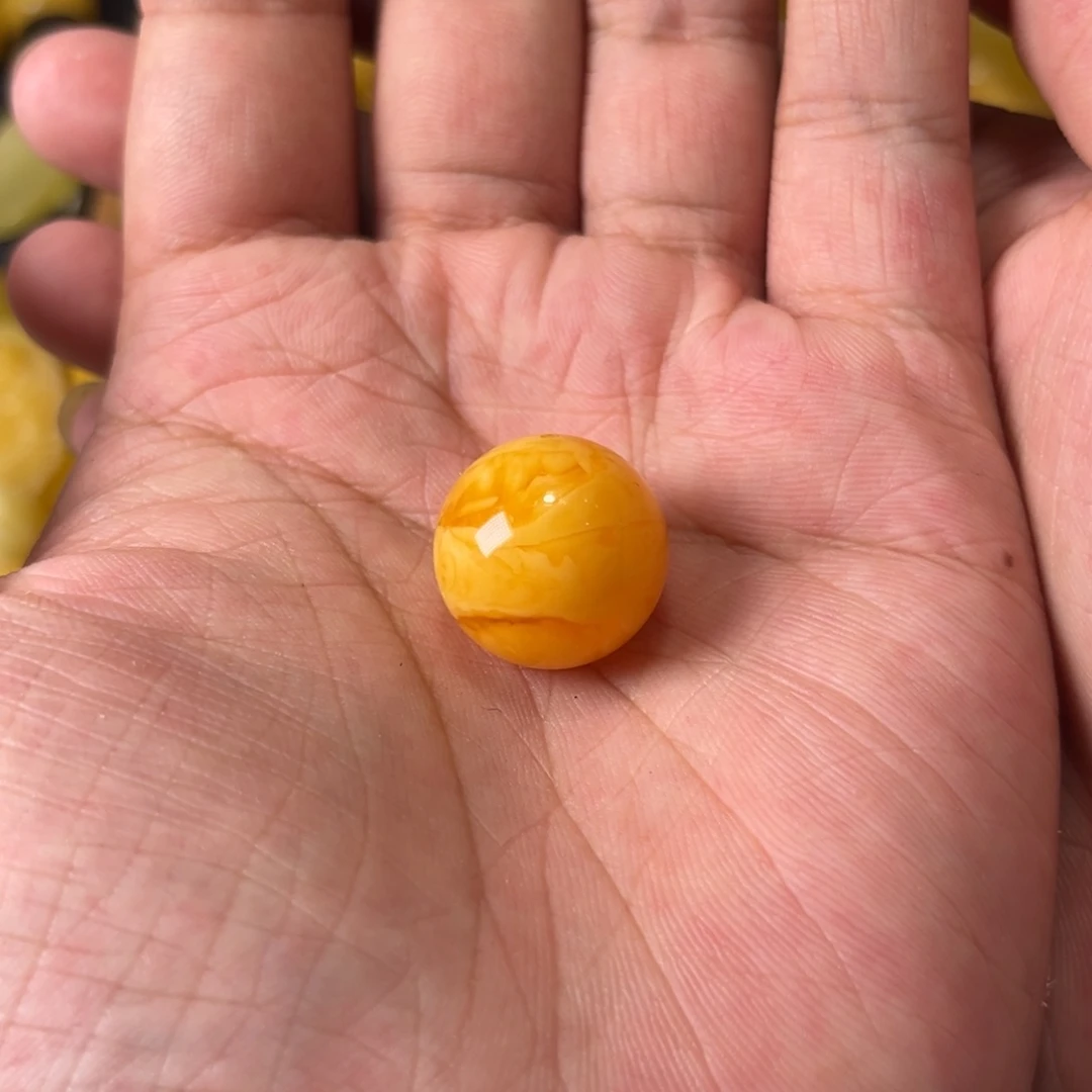 未镶嵌琥珀裸石蜜蜡焦皮料鸡油红橘红19.5毫米