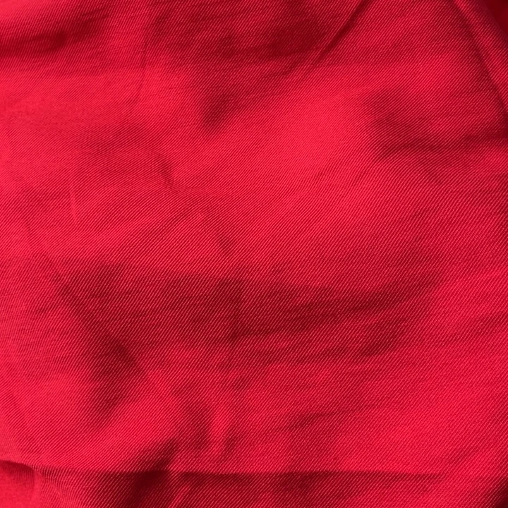 红色天丝棉2米。