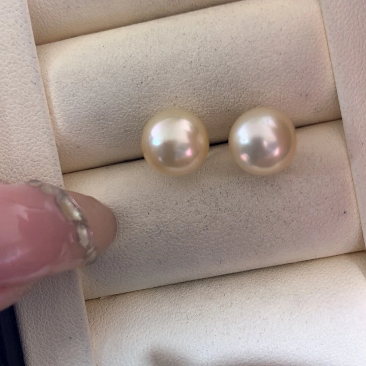 18K金镶嵌耳饰海水珍珠