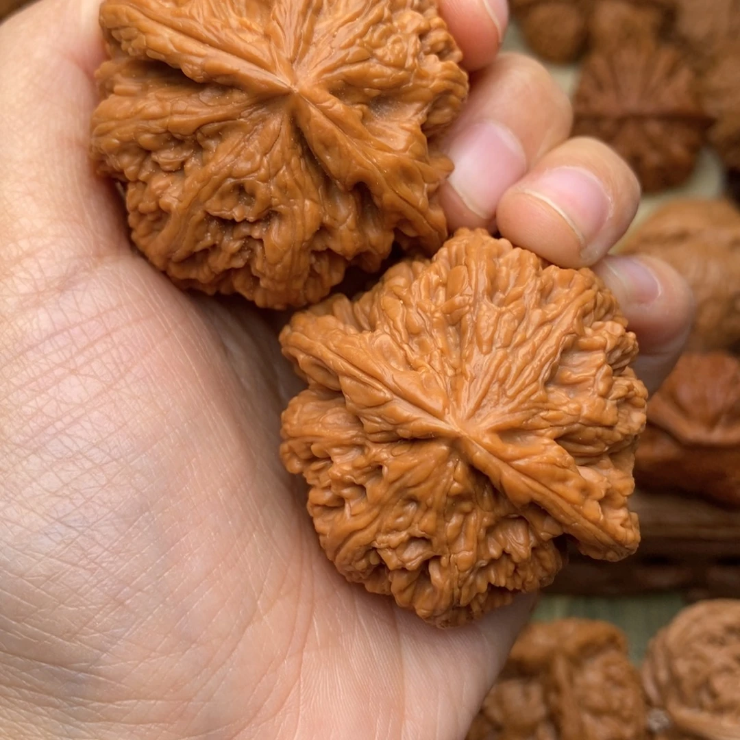 把件文玩核桃079号47全品粗筋