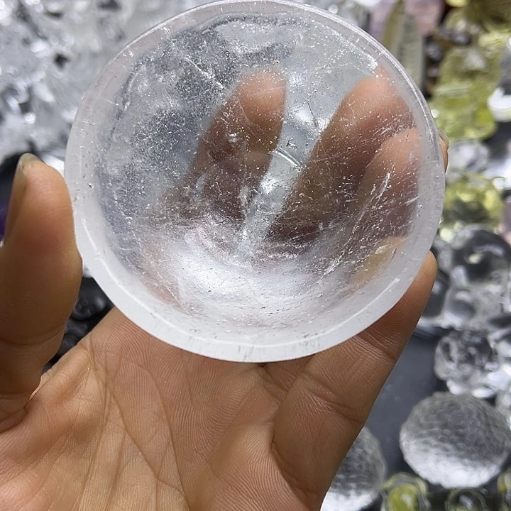 水晶摆件未镶嵌白**幽摆件