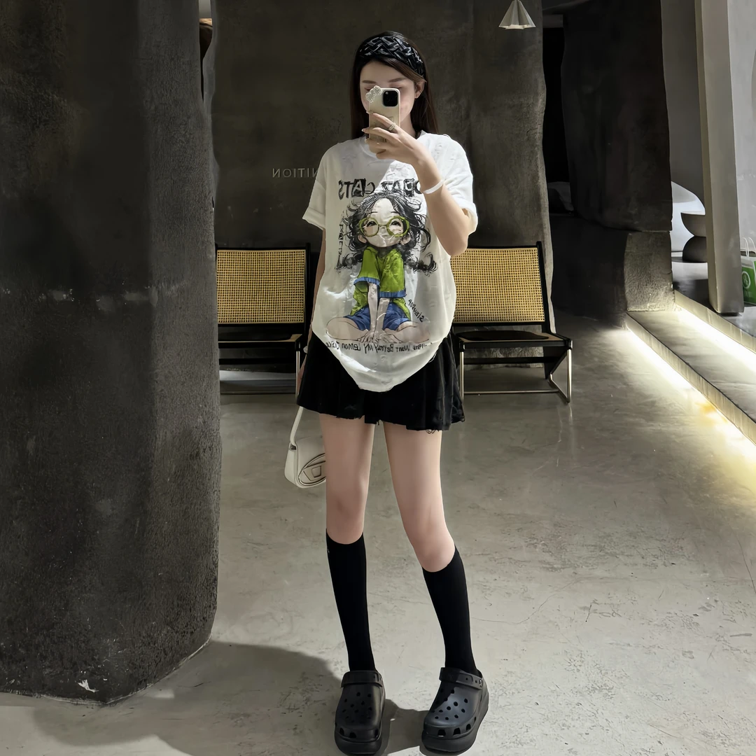 2025夏季新款韩版时尚百搭休闲小众圆领ins短袖T恤女