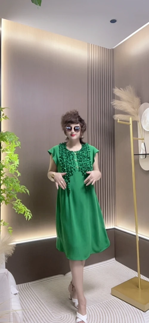 欧潮明娟B01大码宽松版绿色菲边领裙子