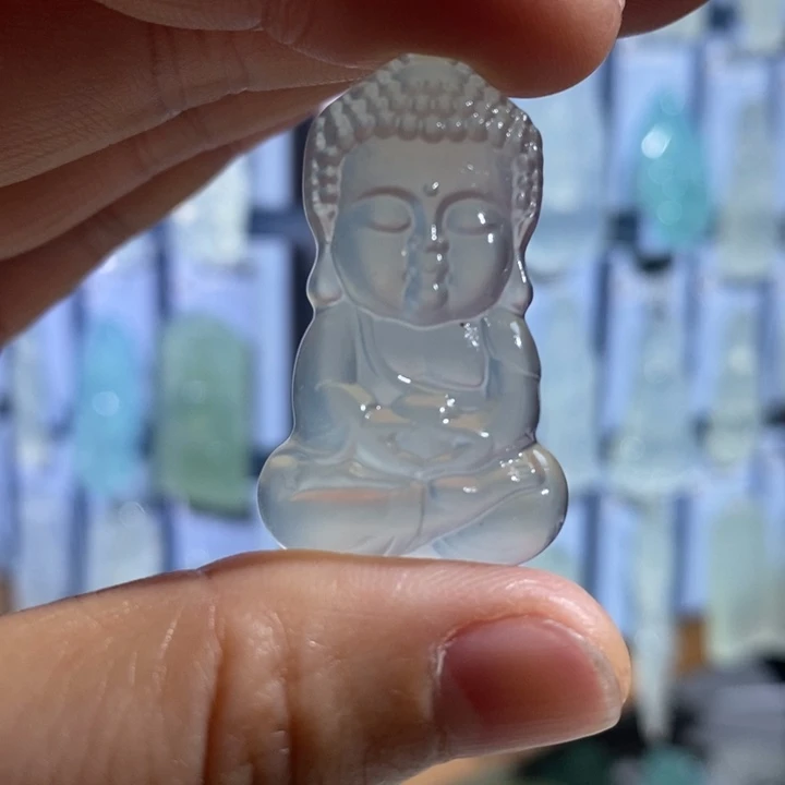 岫玉未镶嵌颈饰吊坠