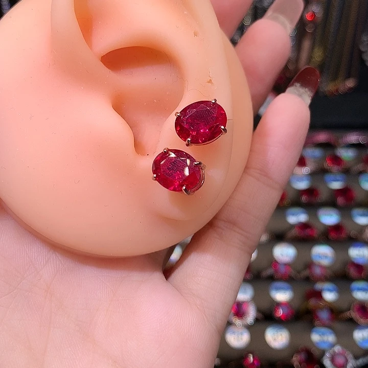 红宝石耳饰银S925镶嵌810