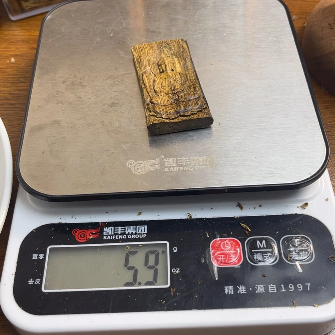 沉香沉香碎屑牌5.8克