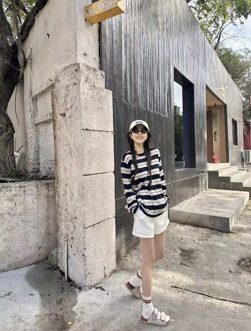 高级感条纹长袖T恤女2025秋季新款韩系chic别致上衣百搭休闲短裤
