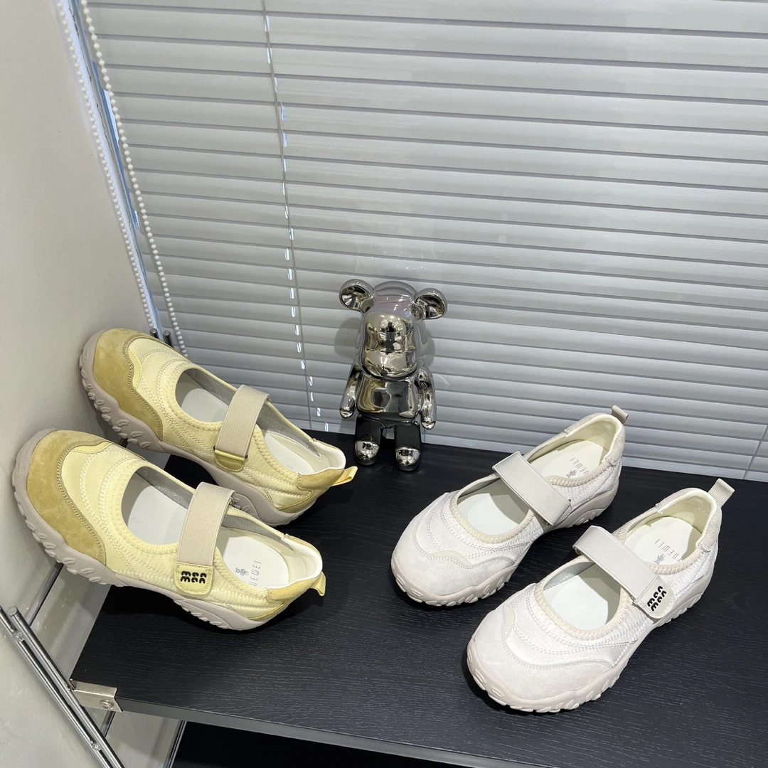 悦薇高品质女鞋韩版网面透气小白鞋女新款百搭厚底轻便运动休闲鞋